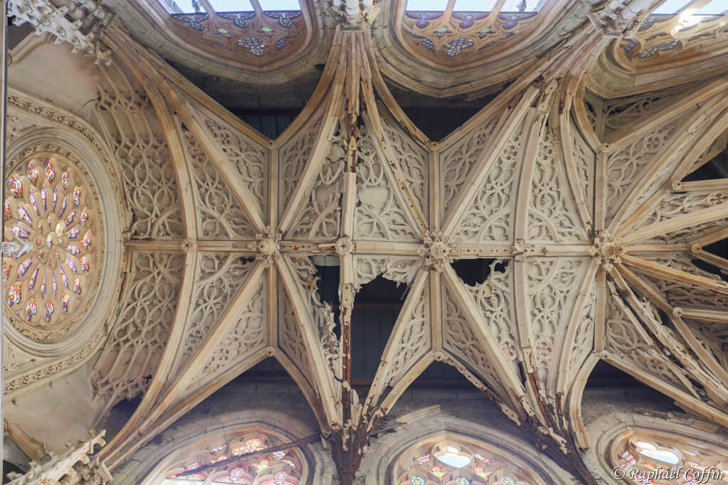 Plafond de la chapelle de l'ange au violon