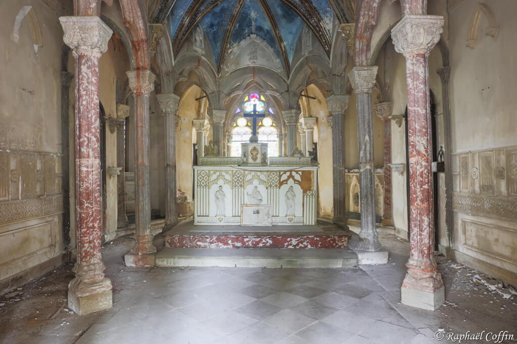 Eglise abandonné du cloître