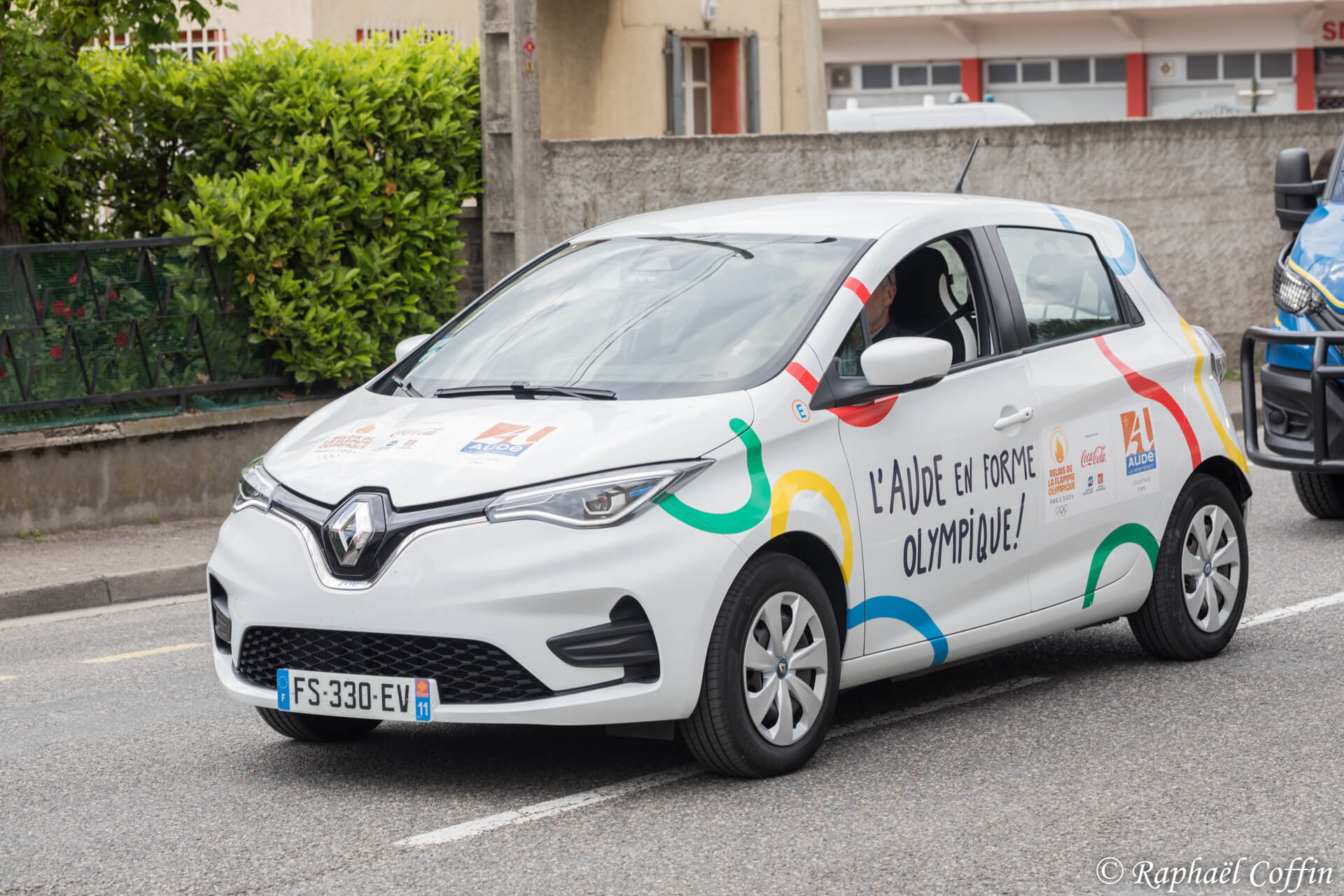 Voiture du département lors de l'évènement du passage de la flamme à Carcassonne